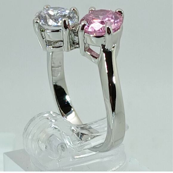 Vintage 1990's/Y2K Size 6 Ring Pink Sim Diamond CZ Silver Gold GP Engagement NOS - Picture 2 of 9